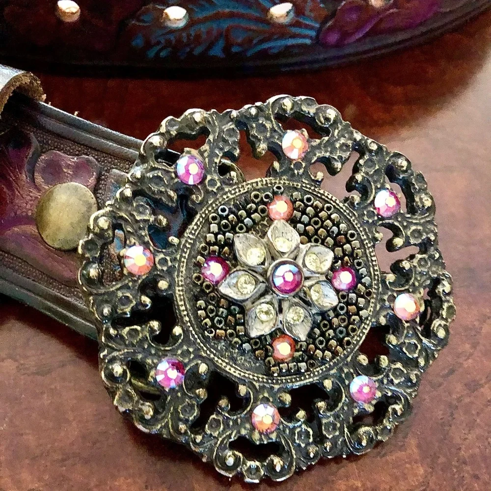 Leatherock Jeweled Leather Belt with Buckle! - Picture 2 of 5